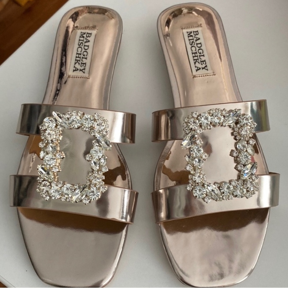 Badgley Mischka Josette
Heeled Sandal